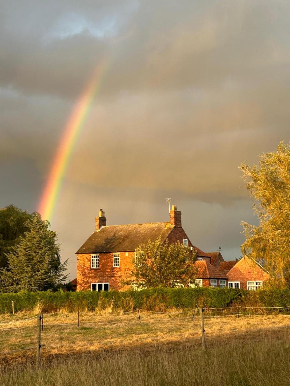 Wellbet Farm Hotel Swinderby Buitenkant foto
